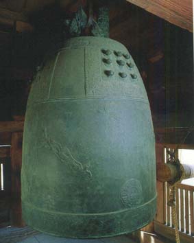 銅製梵鐘